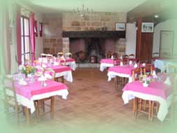 Grande salle du restaurant